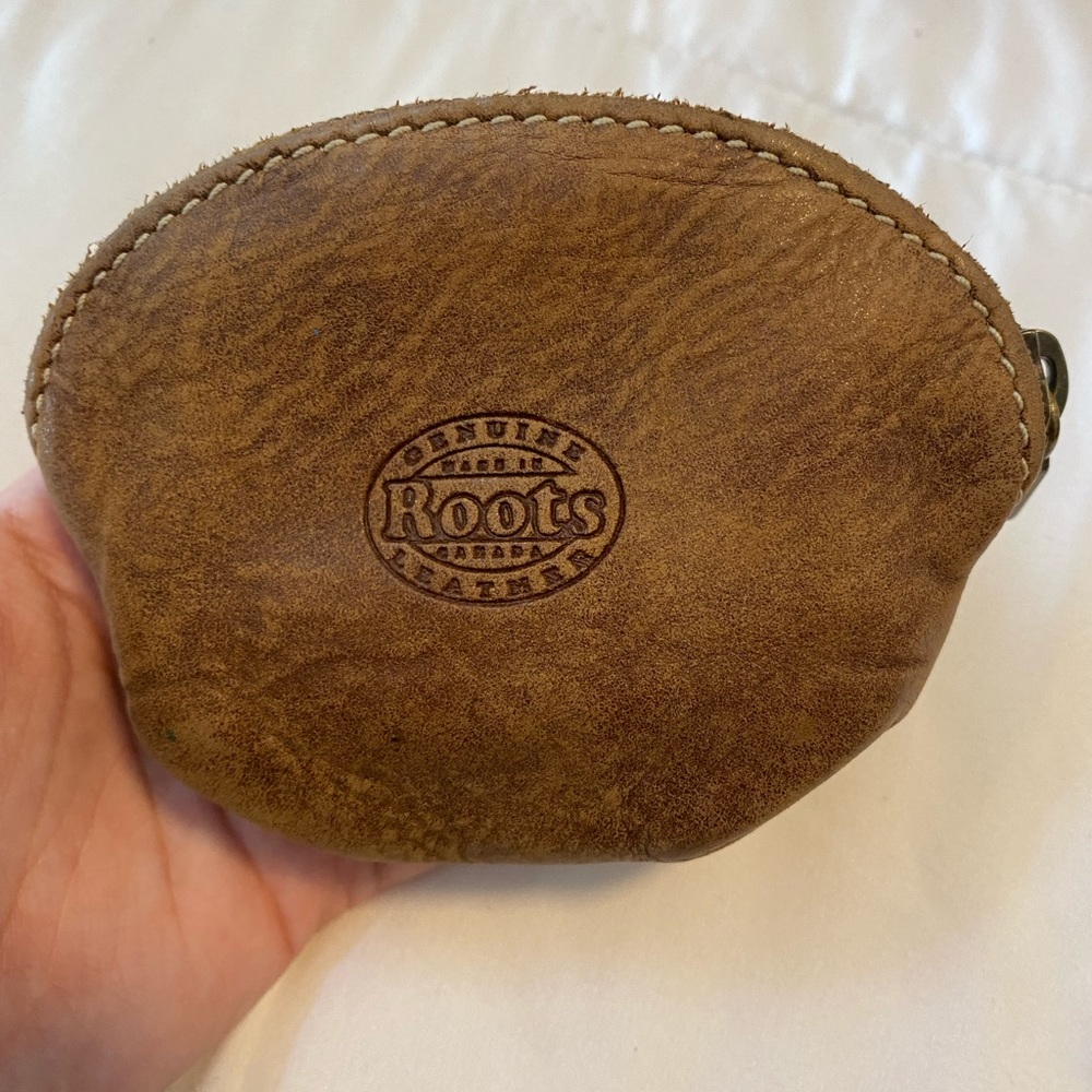 Roots Tan Leather Pouch